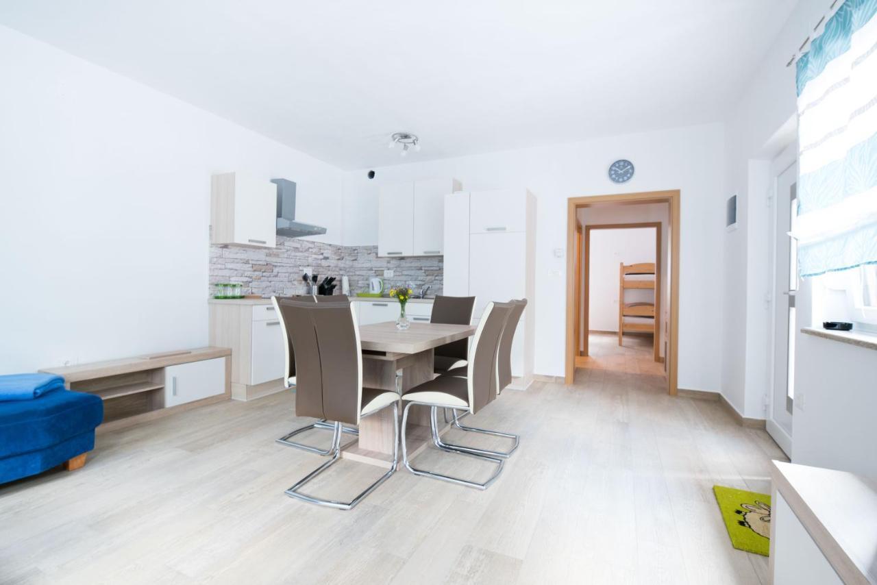 Апартаменти House Dormica Трента Номер фото